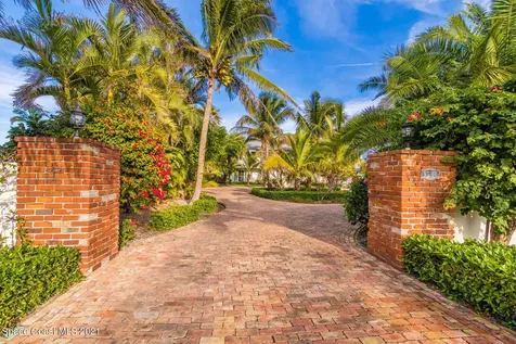 1517 S Miramar Avenue Indialantic FL 32903