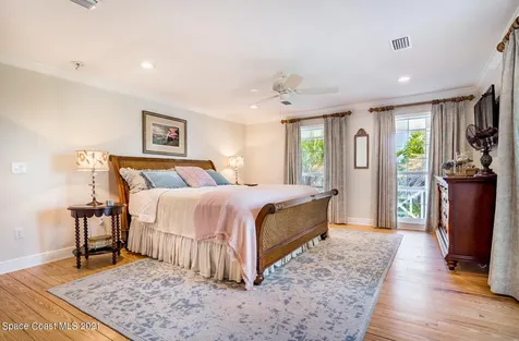 1517 S Miramar Avenue Indialantic FL 32903