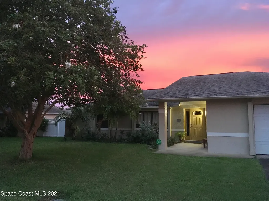 2540 Raintree Lake Circle Merritt Island FL 32953