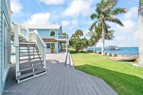 1621 Pineapple Avenue Melbourne FL 32935