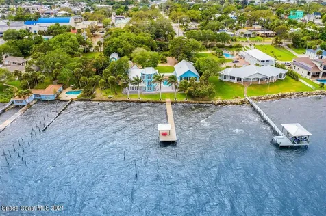 1621 Pineapple Avenue Melbourne FL 32935