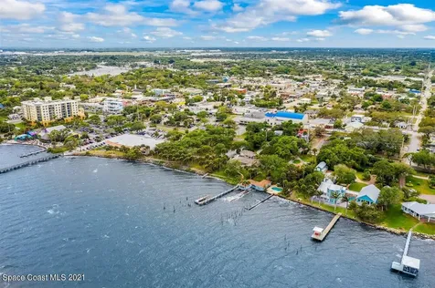 1621 Pineapple Avenue Melbourne FL 32935