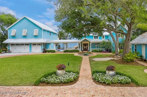 1621 Pineapple Avenue Melbourne FL 32935