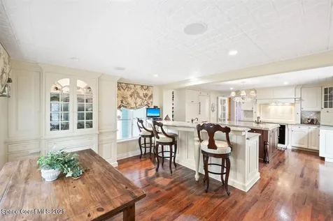 1621 Pineapple Avenue Melbourne FL 32935