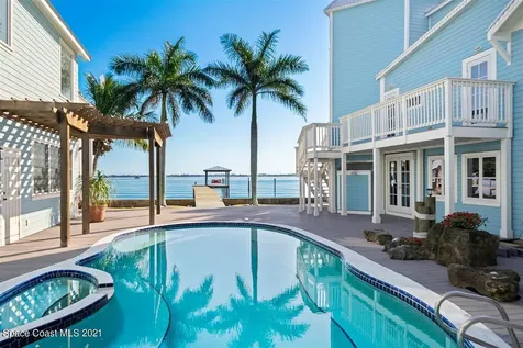 1621 Pineapple Avenue Melbourne FL 32935