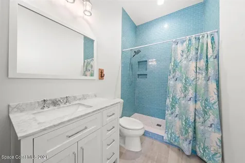 1621 Pineapple Avenue Melbourne FL 32935