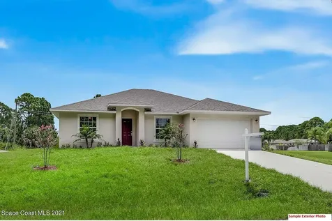 286 Bayshore Avenue NW Palm Bay FL 32907