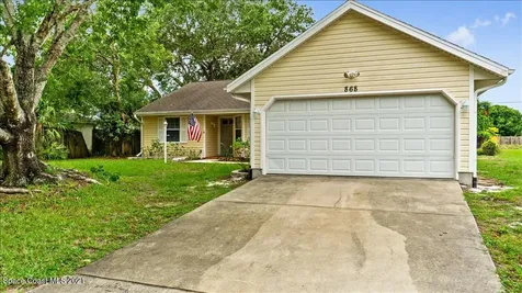 868 Beacon Street NW Palm Bay FL 32907