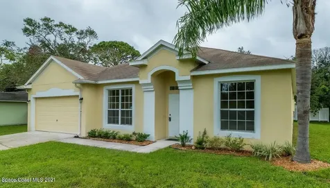 831 Hawaii Avenue NW Palm Bay FL 32907