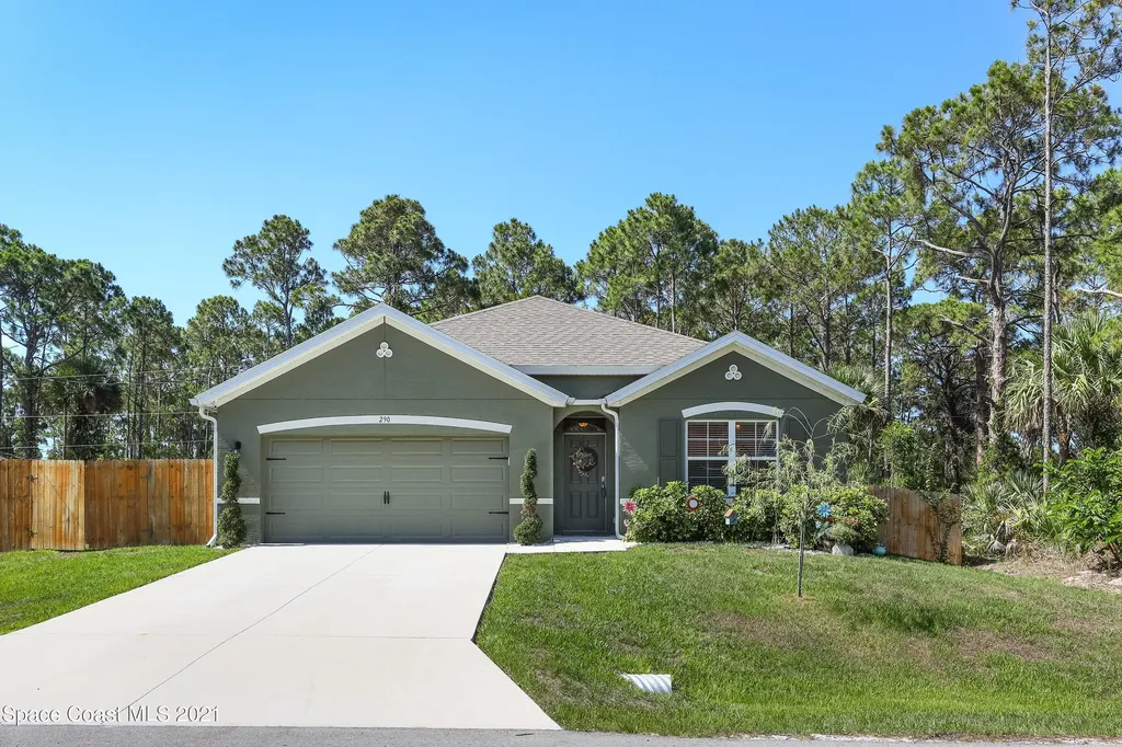 290 Falls Church Street SW Palm Bay FL 32908