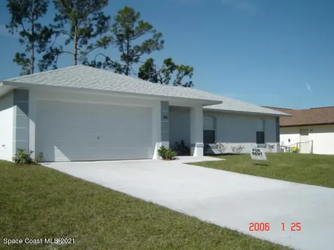 1510 Glencove Avenue NW Palm Bay FL 32907