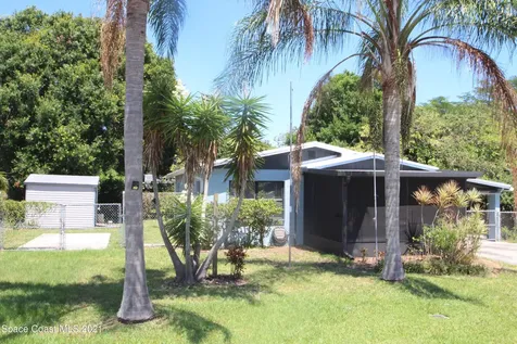 1069 Collins Street Melbourne FL 32935
