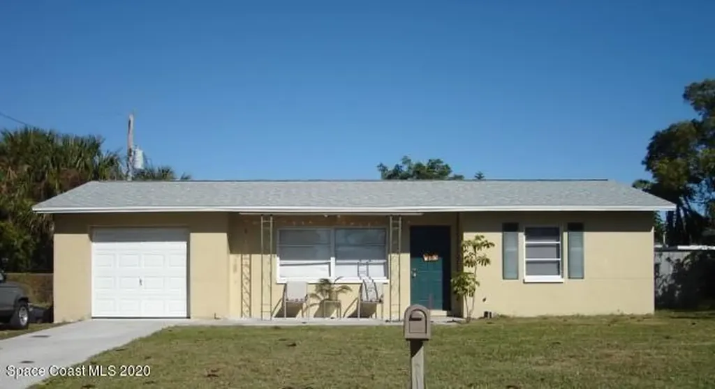 480 Falmouth Avenue Merritt Island FL 32952