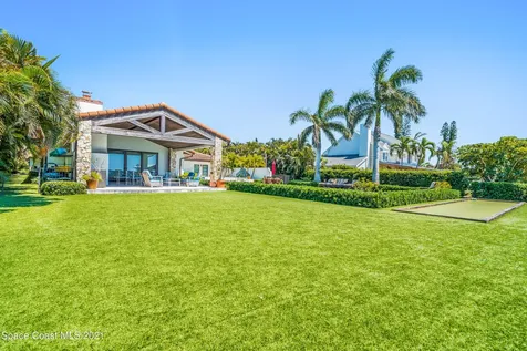 2620 N Riverside Drive Indialantic FL 32903