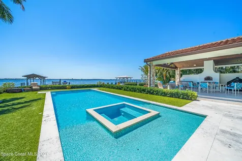 2620 N Riverside Drive Indialantic FL 32903