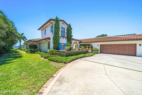 2620 N Riverside Drive Indialantic FL 32903