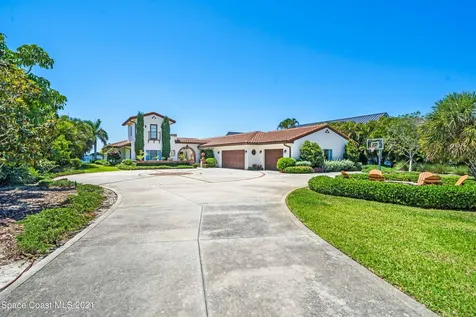 2620 N Riverside Drive Indialantic FL 32903