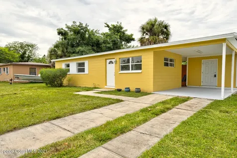 518 Palm Avenue Merritt Island FL 32952