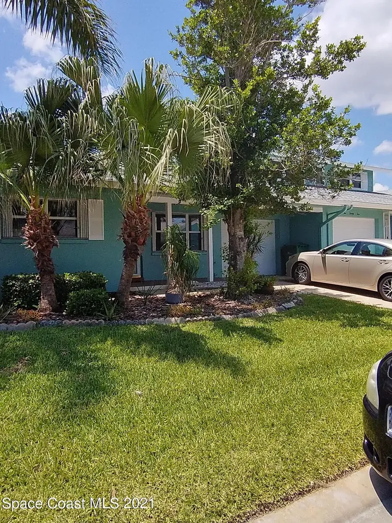 223 Emerald Drive N Indian Harbour Beach FL 32937