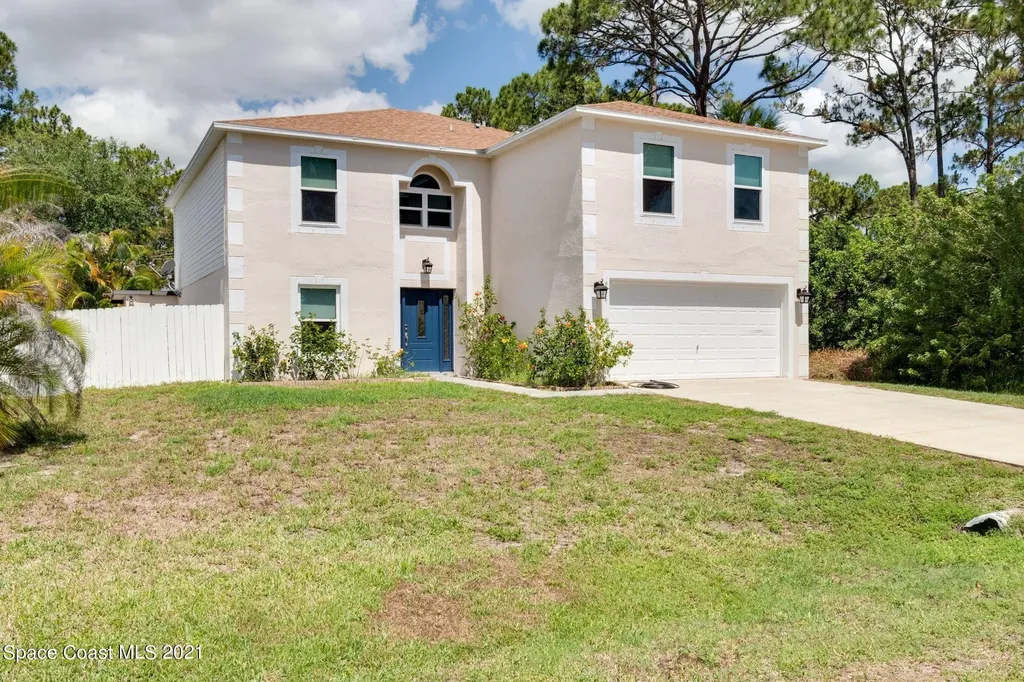 946 Itzehoe Avenue NW Palm Bay FL 32907