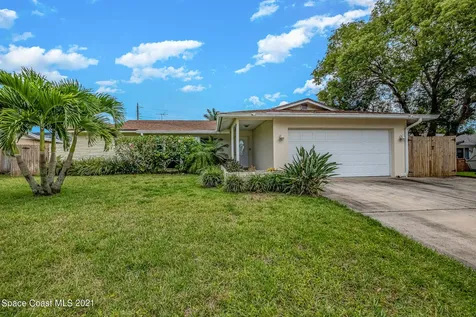 4055 Lakeview Hills Avenue Titusville FL 32796