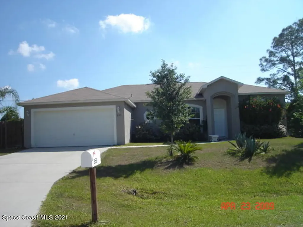 553 Town Road SW Palm Bay FL 32908