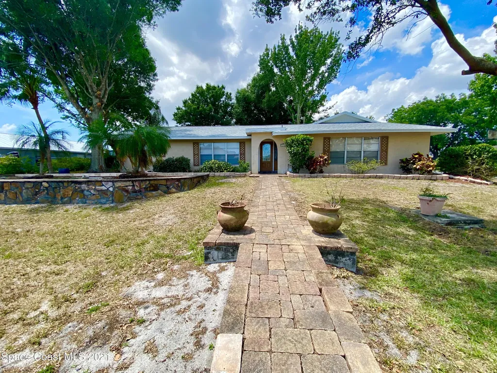2120 Granville Street NE Palm Bay FL 32907