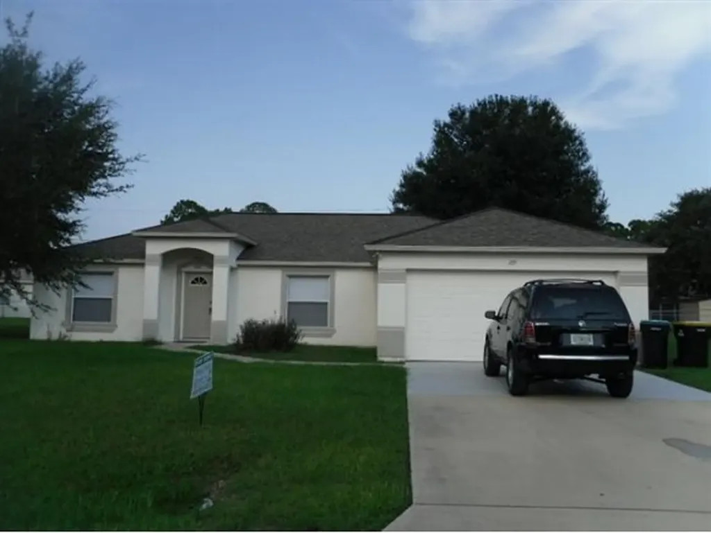 125 Frederica Avenue NW Palm Bay FL 32907
