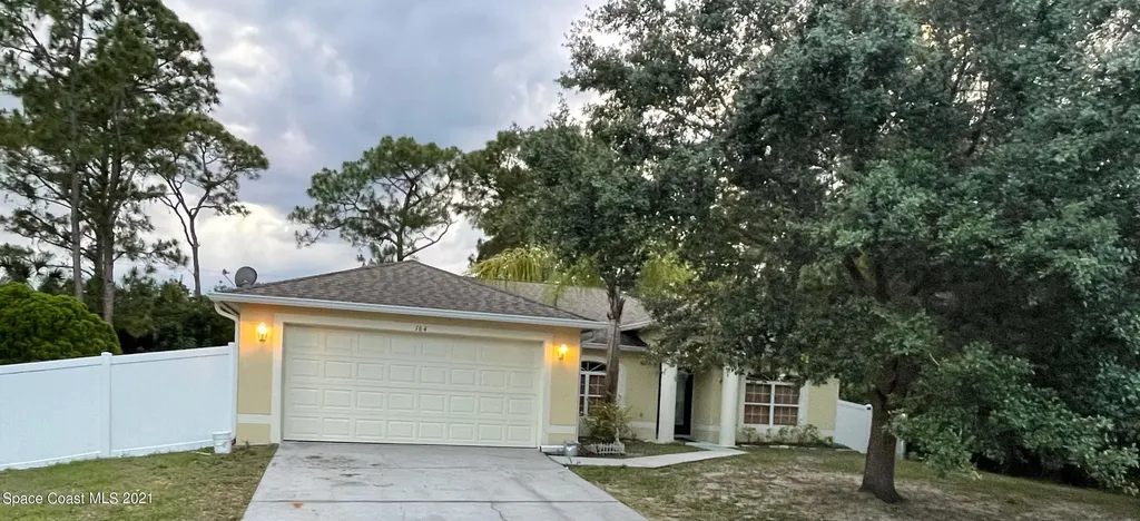 164 Shalimar Avenue NW Palm Bay FL 32907