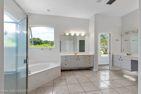 6187 N Tropical Trail Merritt Island FL 32953