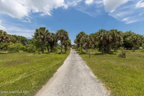6187 N Tropical Trail Merritt Island FL 32953