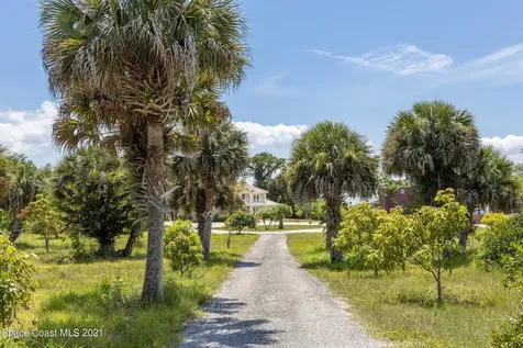 6187 N Tropical Trail Merritt Island FL 32953