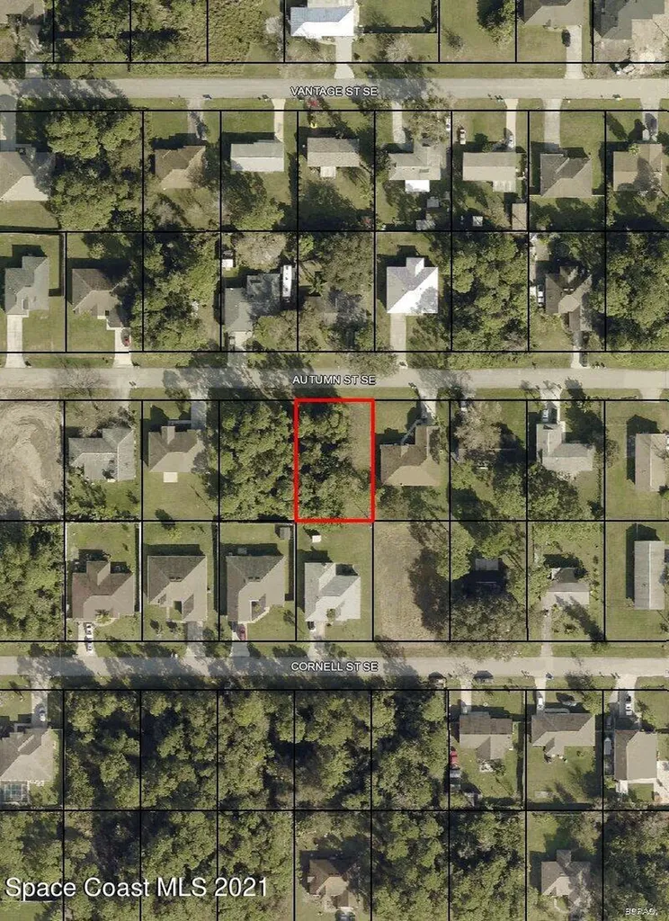 840 Autumn Street SE Palm Bay FL 32909