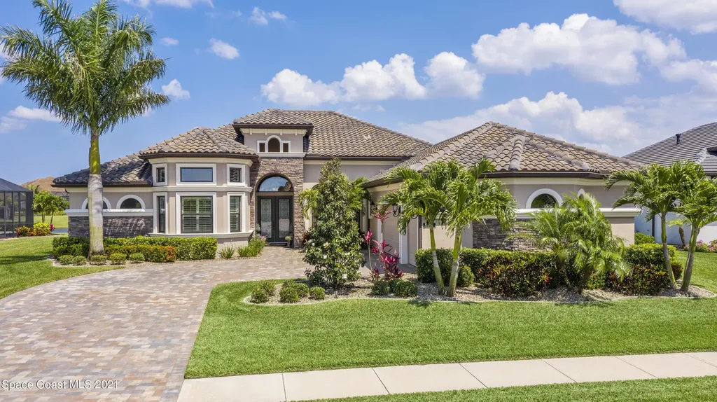 8142 Barrosa Circle Melbourne FL 32940
