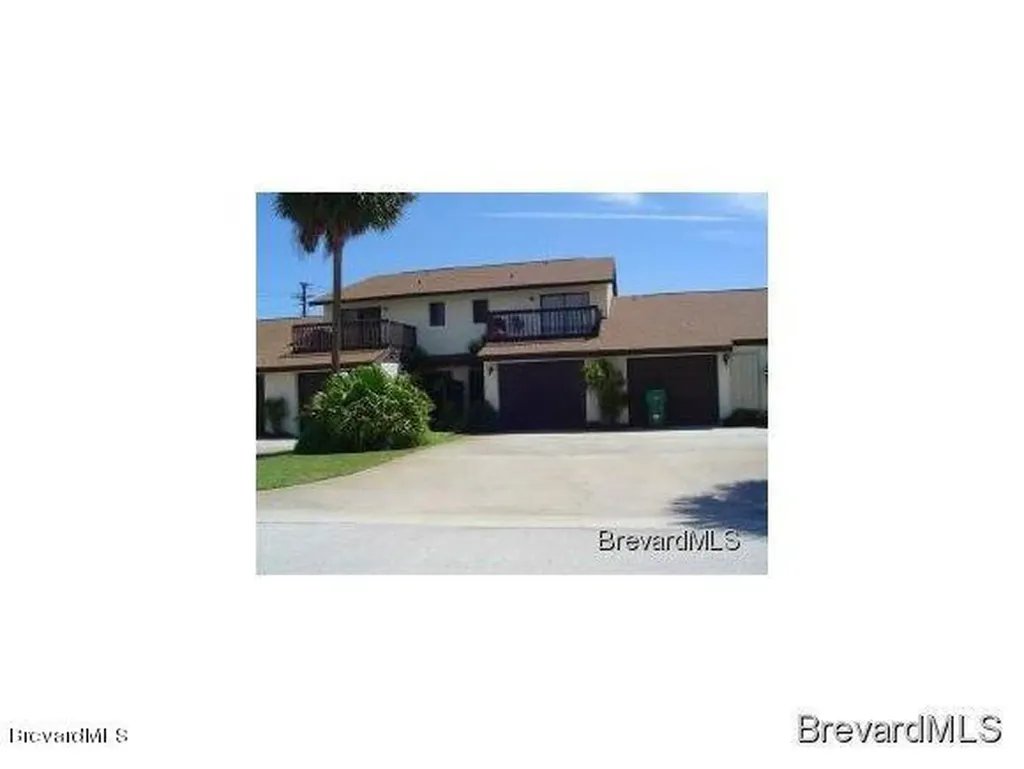 2003 N Shannon Avenue Indialantic FL 32903