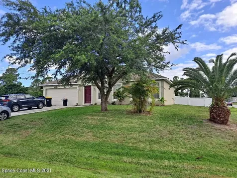 691 Black Horse Street SE Palm Bay FL 32909