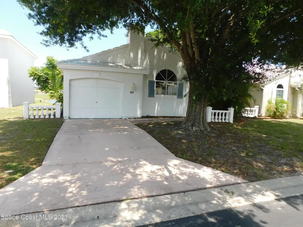 987 Wateroak Drive NE Palm Bay FL 32905