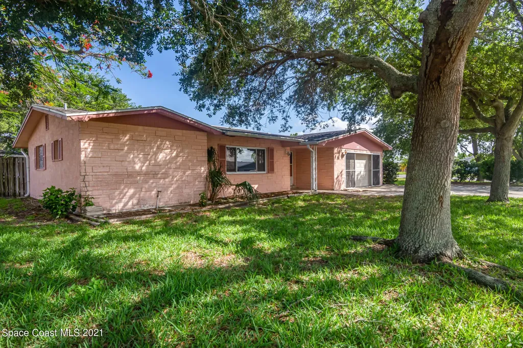 345 Diana Boulevard Merritt Island FL 32953