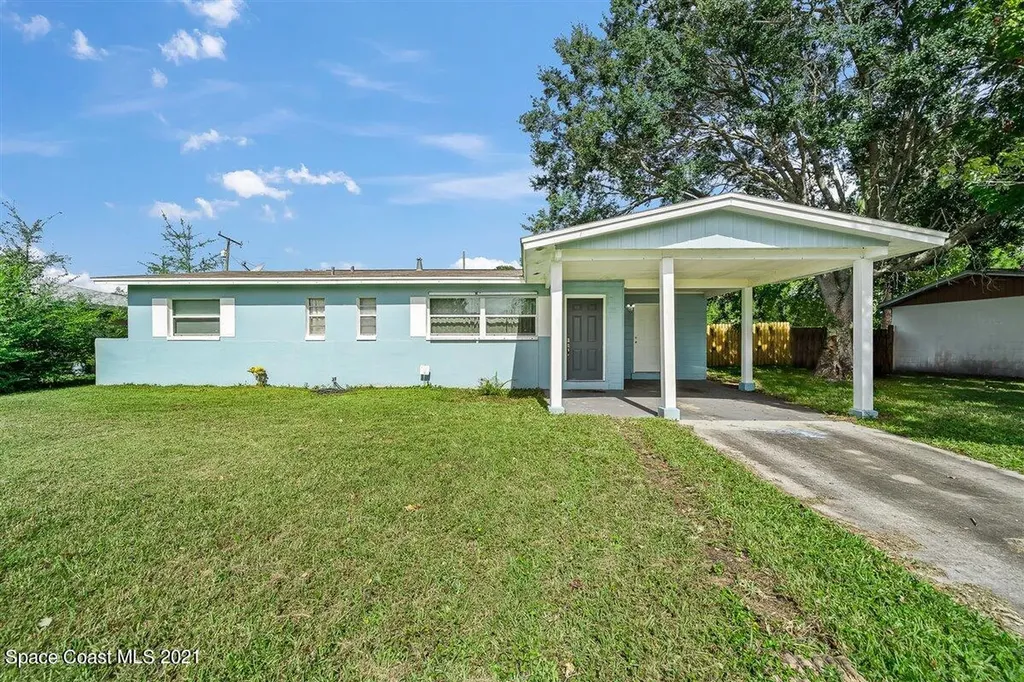 1025 Lakemoor Boulevard Rockledge FL 32955