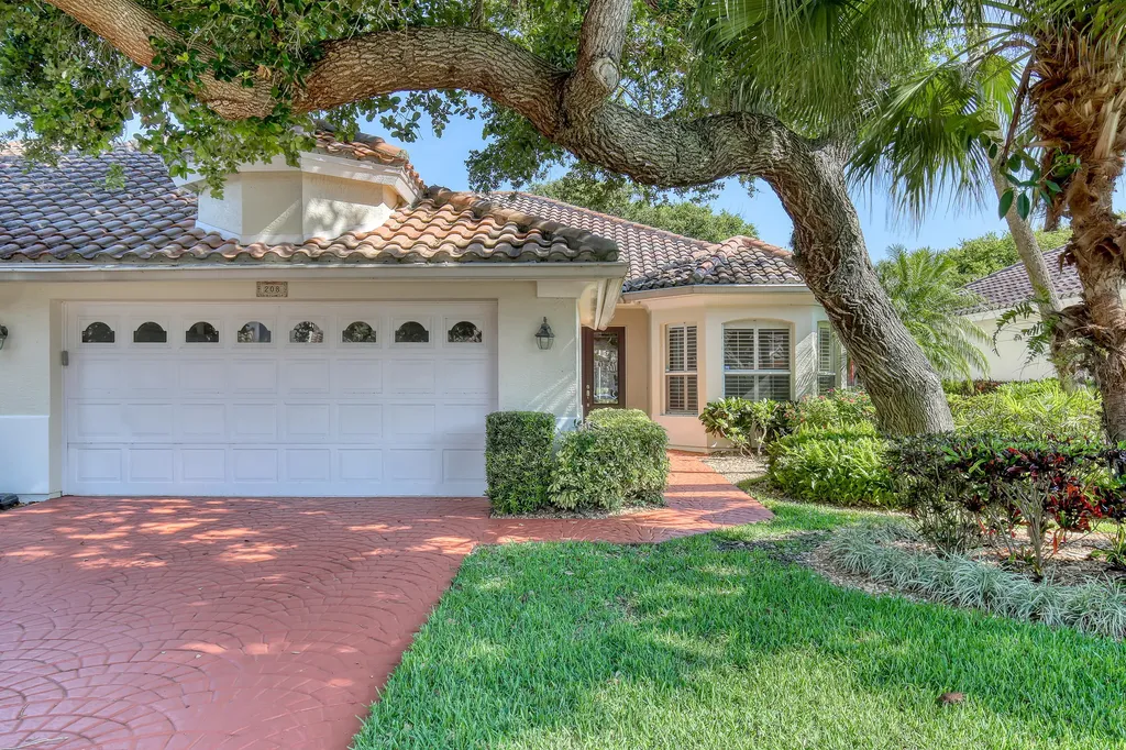 208 Osprey Villas Court Melbourne Beach FL 32951