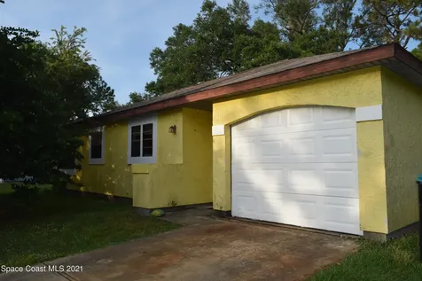 1381 Van Dyke Avenue SE Palm Bay FL 32909
