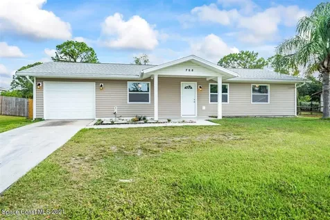725 Thuringer Street NW Palm Bay FL 32907