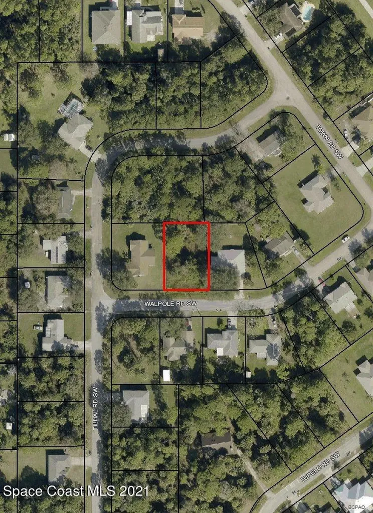 889 Walpole Road SW Palm Bay FL 32908