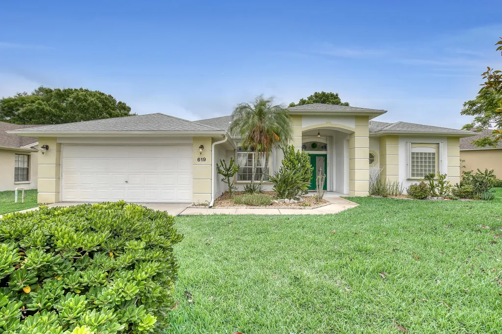 619 Sheridan Woods Drive Melbourne FL 32904