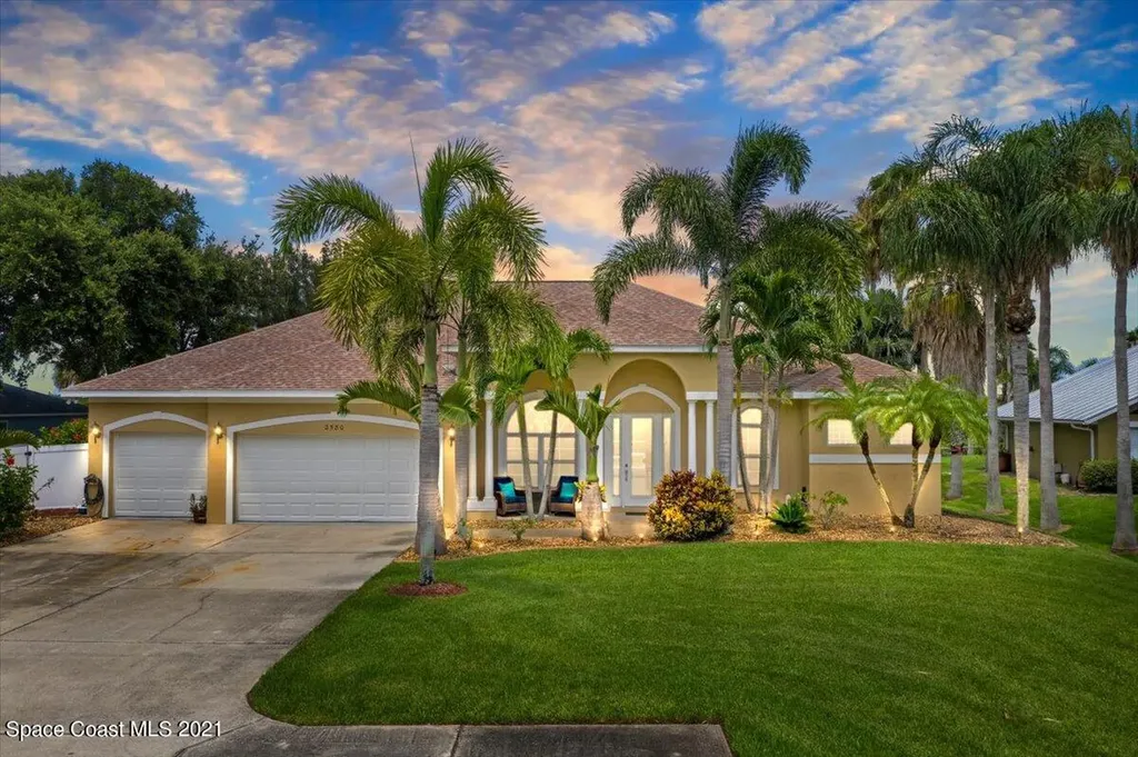 2580 S Courtenay Parkway Merritt Island FL 32952
