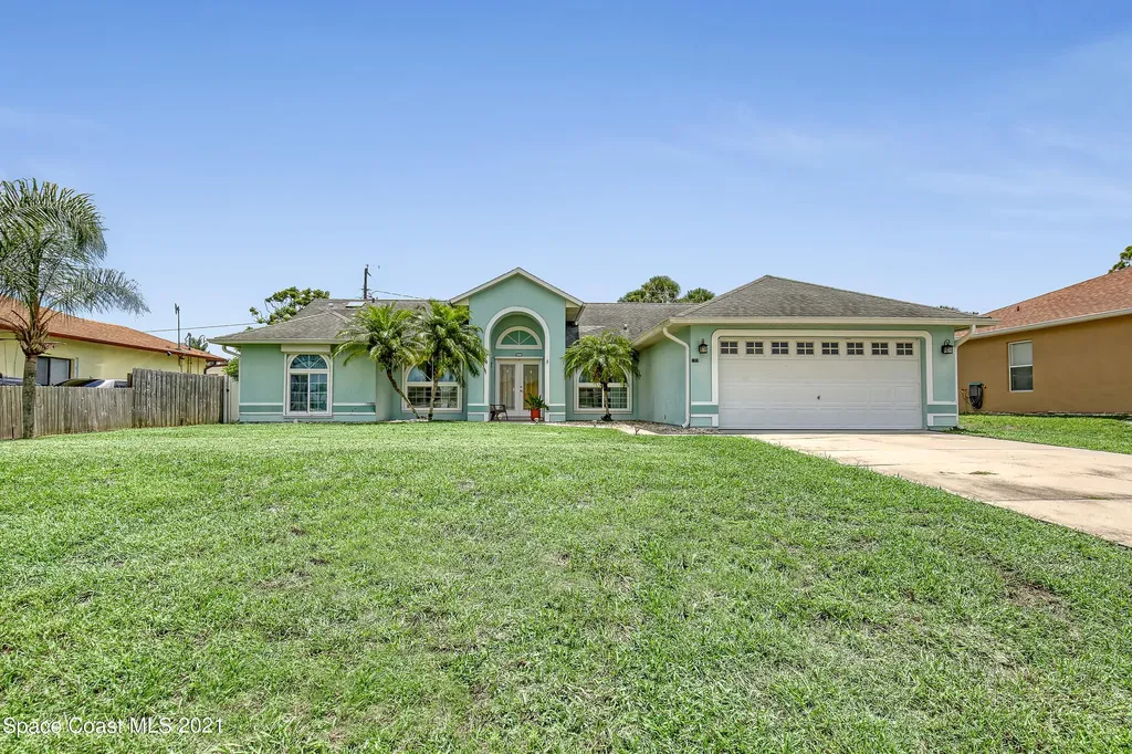377 Brandt Avenue NE Palm Bay FL 32907