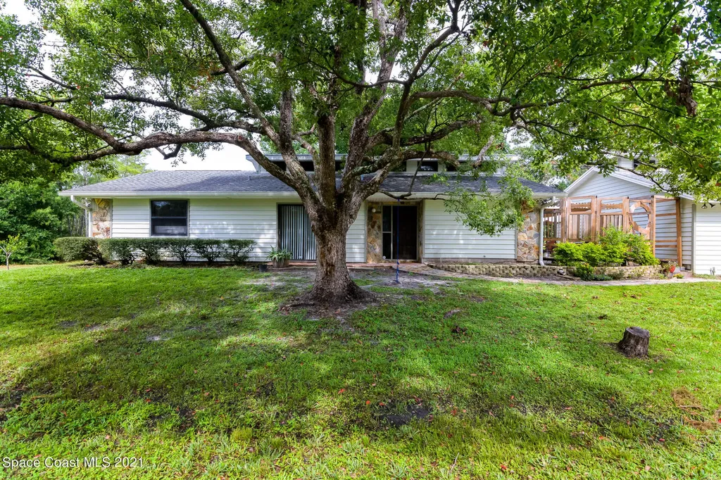742 Duncan Road SE Palm Bay FL 32909