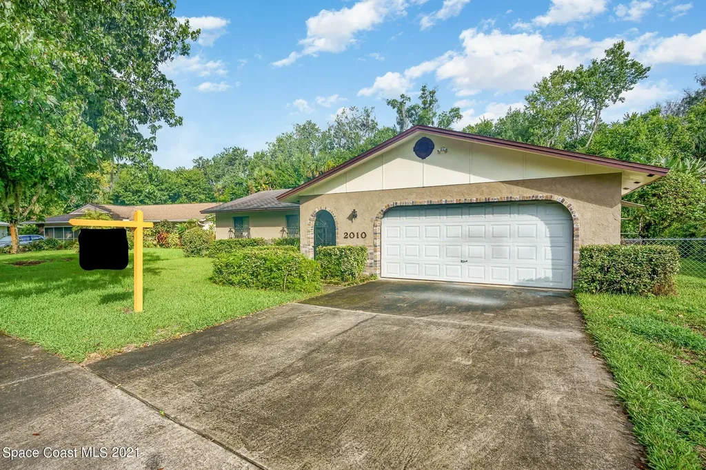 2010 King Richard Drive Titusville FL 32796