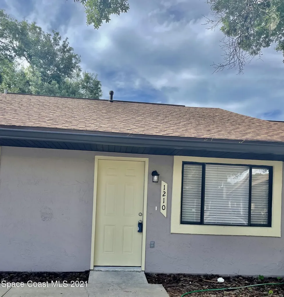 1210 Shady Pines Lane Titusville FL 32796