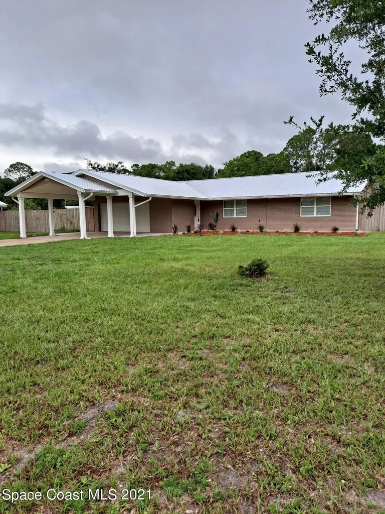 3941 Burkholm Road Mims FL 32754